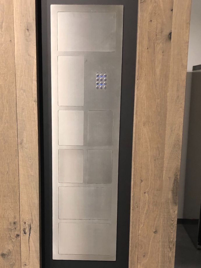 Pharma-8-lock safe