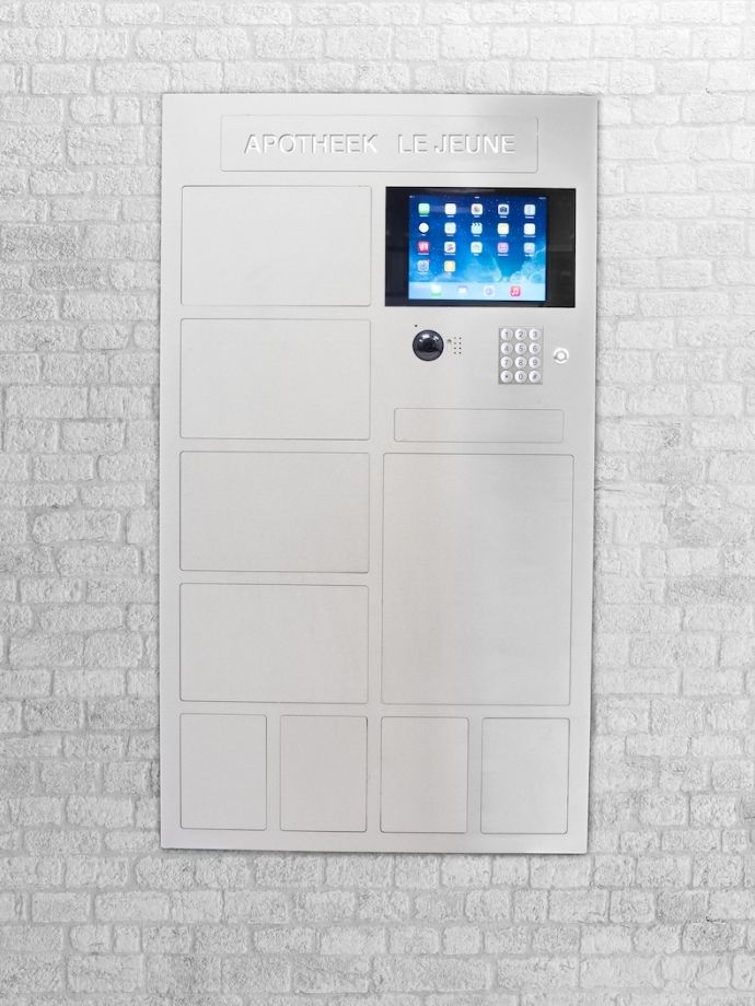 Pharma-8-lock safe